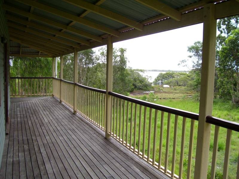 48 Charles Terrace, Macleay Island QLD 4184