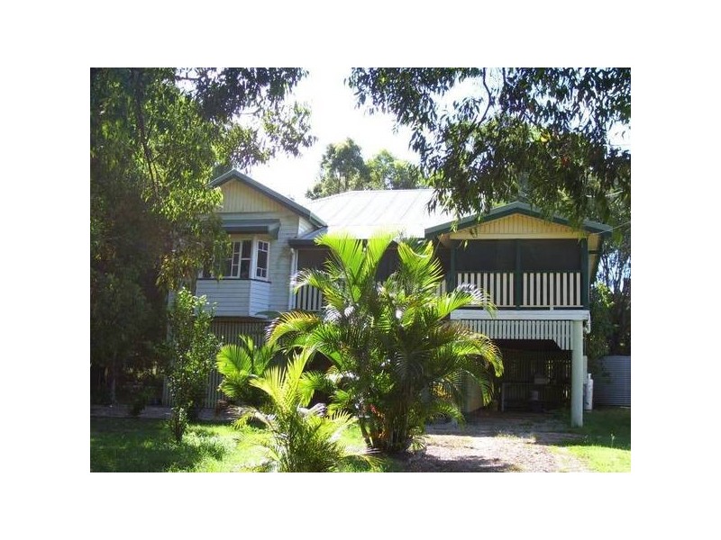 31 Orion Street, Macleay Island QLD 4184