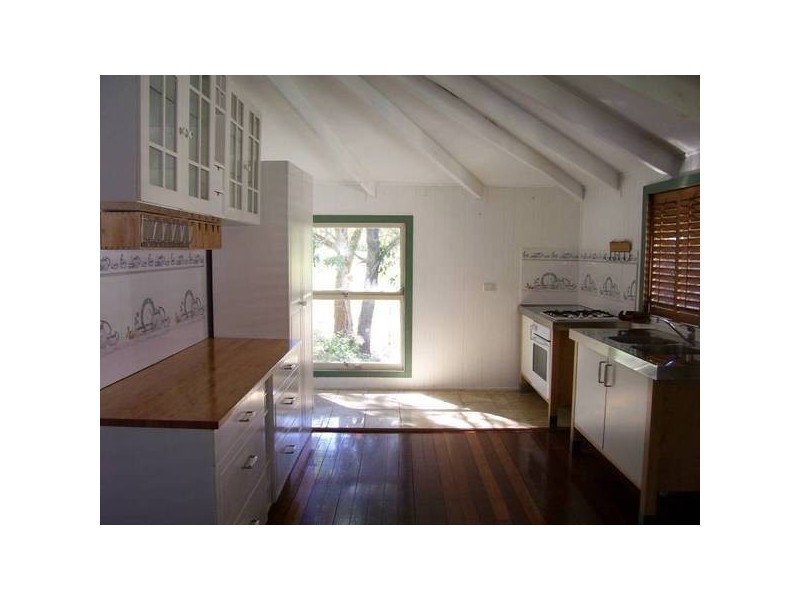 31 Orion Street, Macleay Island QLD 4184