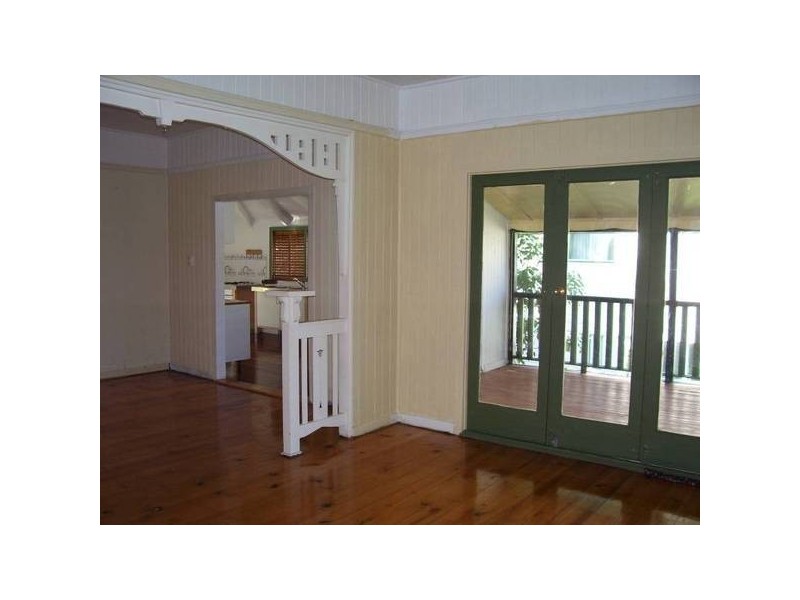 31 Orion Street, Macleay Island QLD 4184