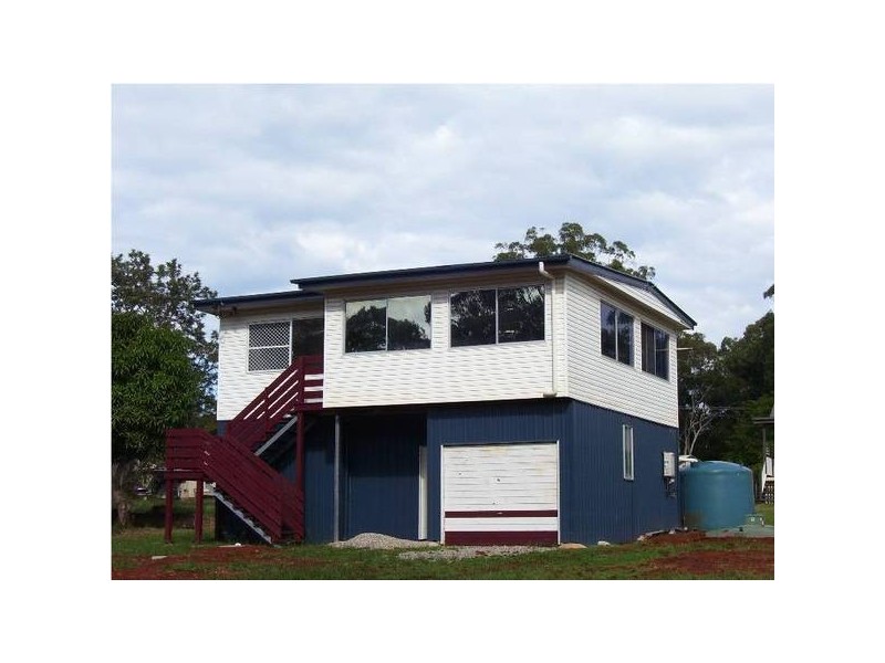 14 Betty Street, Macleay Island QLD 4184