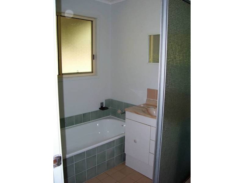 3 Aruma Street, Macleay Island QLD 4184