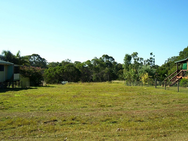 3 Allambie Street, Macleay Island QLD 4184