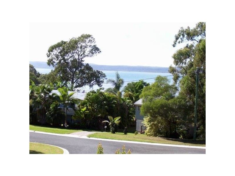 46 Beelong Street, Macleay Island QLD 4184