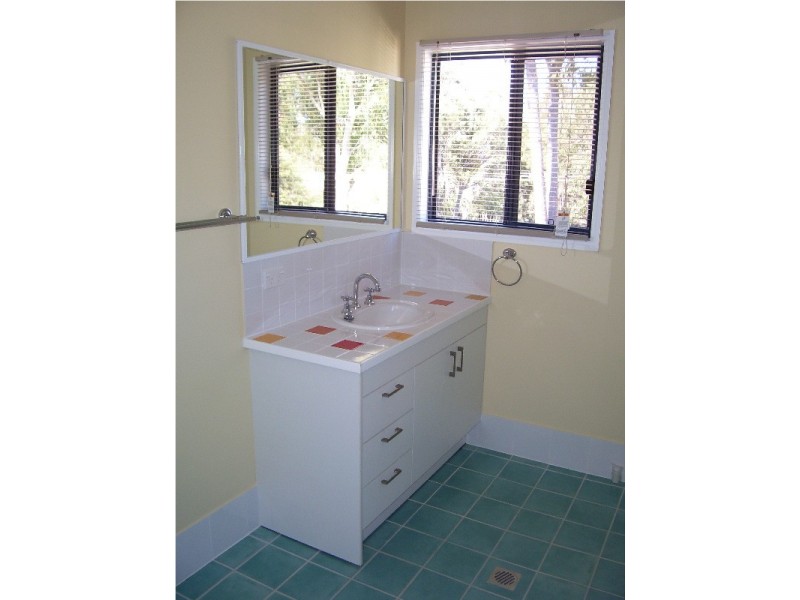 29 Timothy Street, Macleay Island QLD 4184