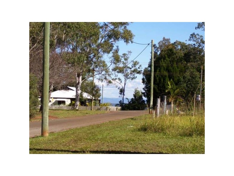 13 Donald Street, Macleay Island QLD 4184