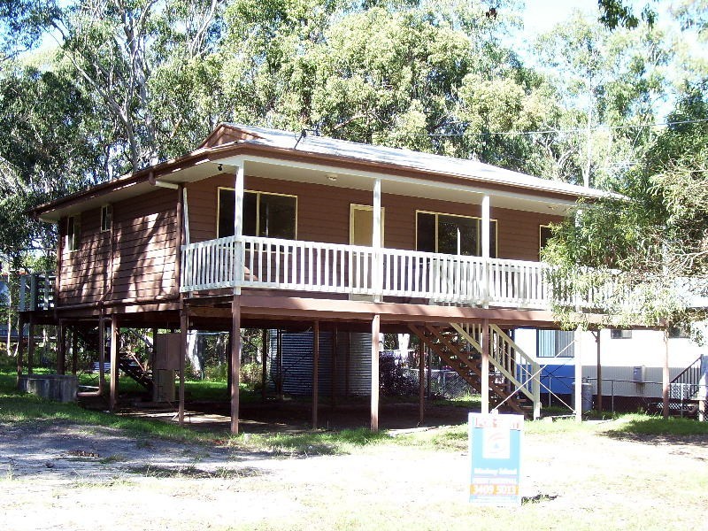 16 Brolga Street, Macleay Island QLD 4184