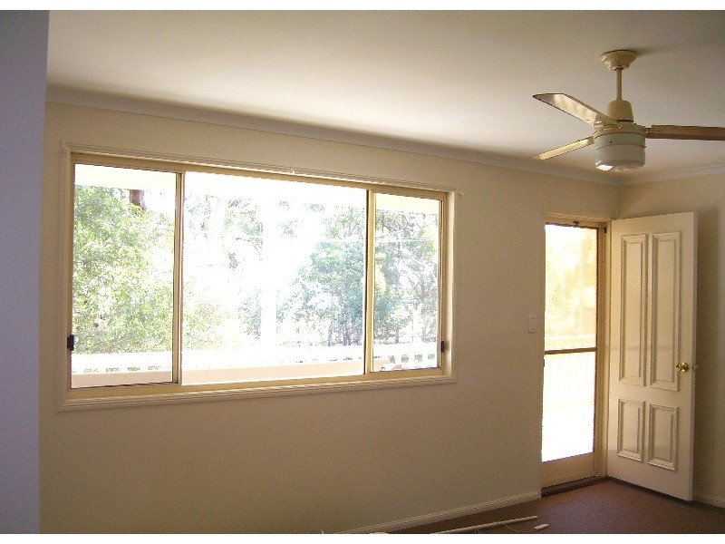 16 Brolga Street, Macleay Island QLD 4184