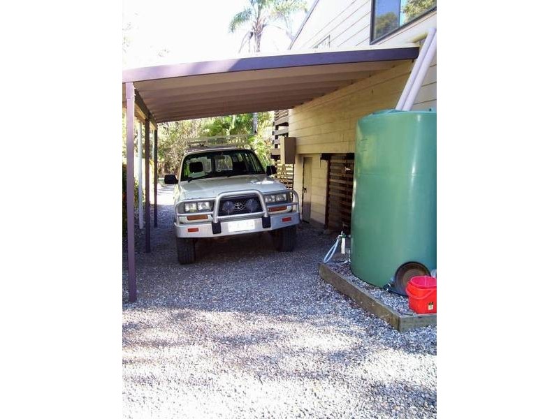 4 Natone Terrace, Macleay Island QLD 4184