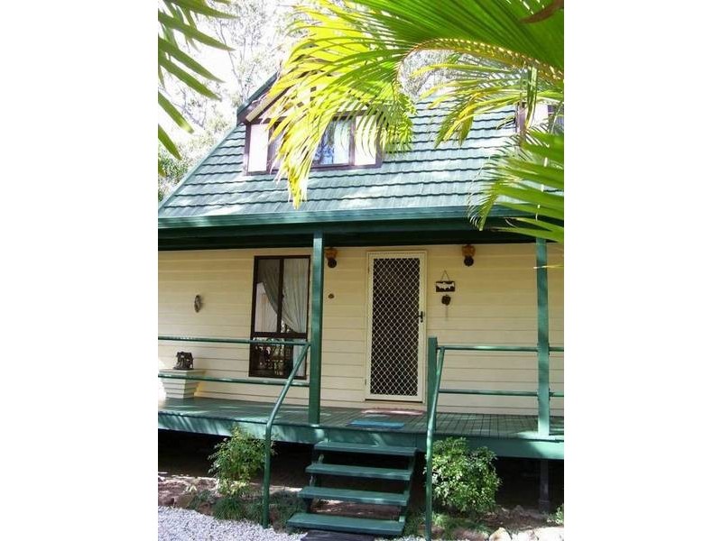 68 Coondooroopa Drive, Macleay Island QLD 4184
