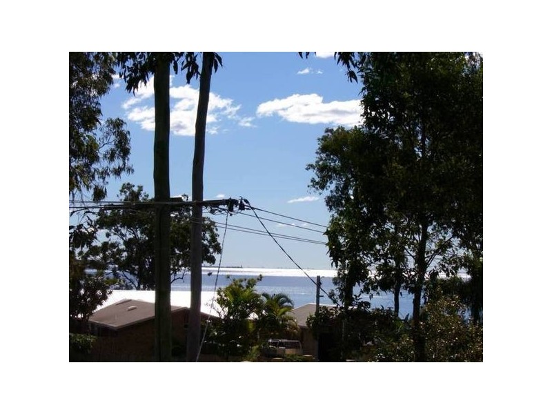 68 Coondooroopa Drive, Macleay Island QLD 4184