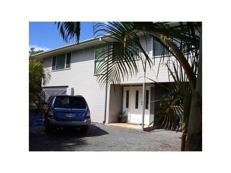 18 Eastbourne Terrace, Macleay Island QLD 4184