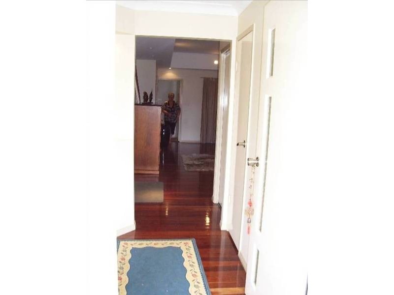 16 Eastbourne Terrace, Macleay Island QLD 4184