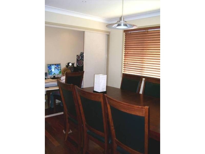 16 Eastbourne Terrace, Macleay Island QLD 4184