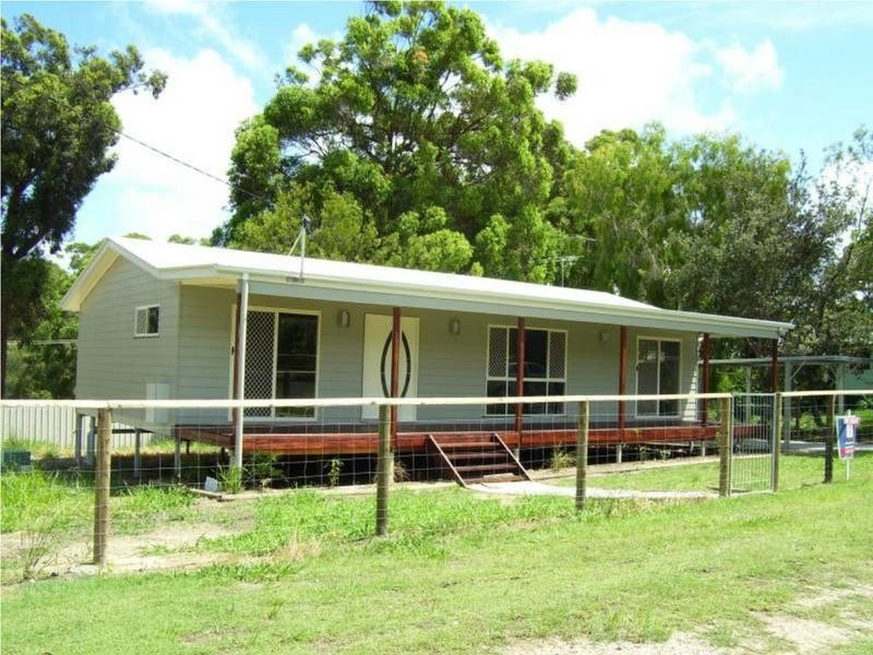 18 Udara Street, Macleay Island QLD 4184