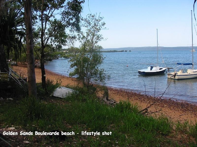 40 calm waters crescent, Macleay Island QLD 4184