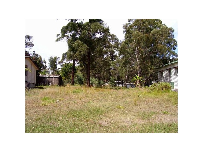 14 Noogie Street, Macleay Island QLD 4184