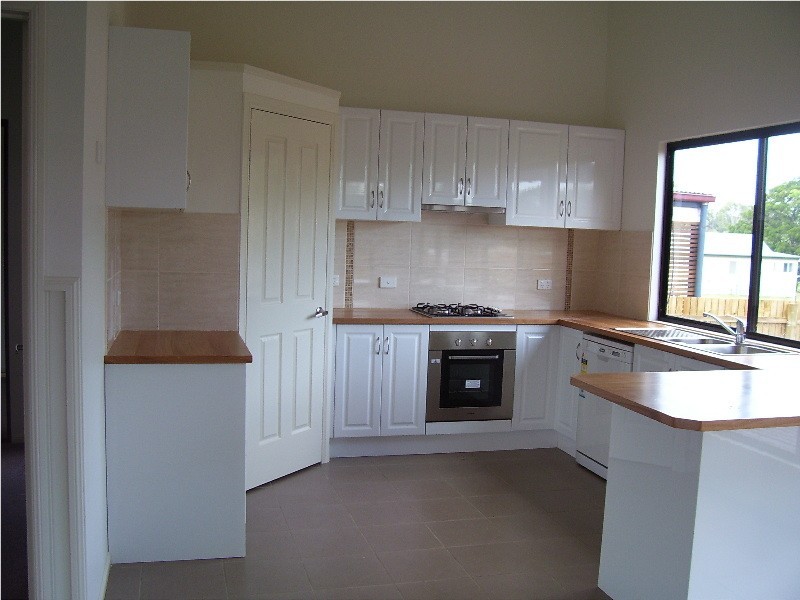 32 Lonicera Street, Macleay Island QLD 4184