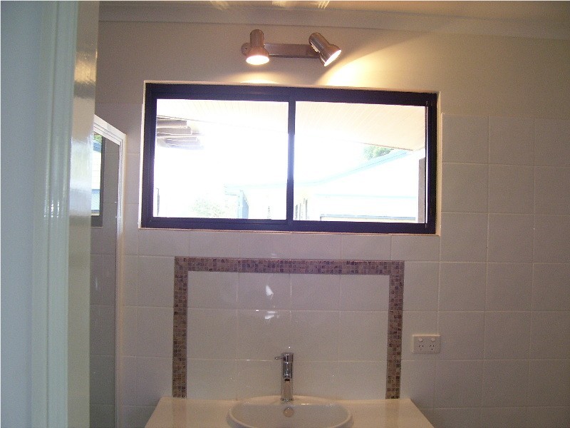 32 Lonicera Street, Macleay Island QLD 4184