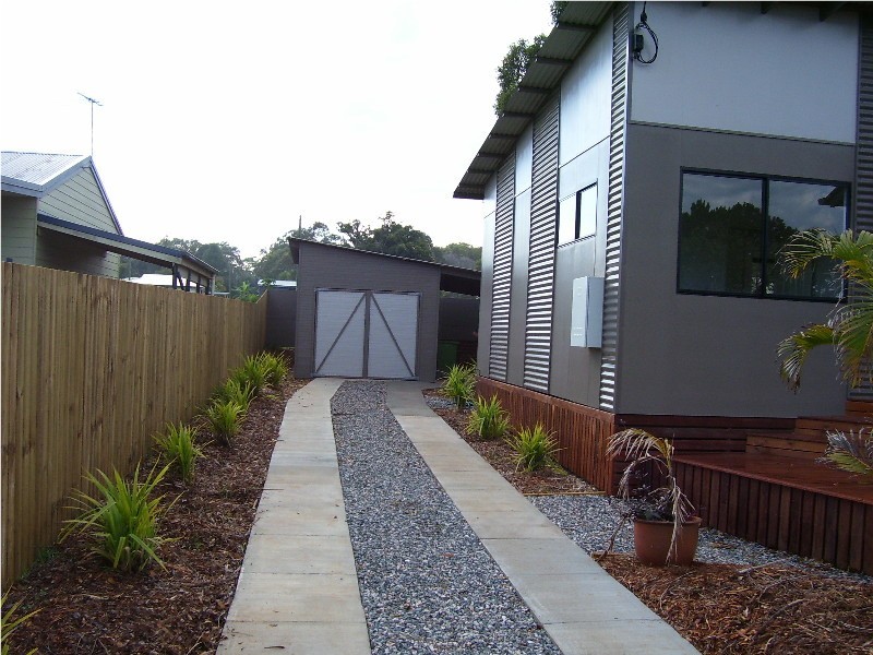 32 Lonicera Street, Macleay Island QLD 4184