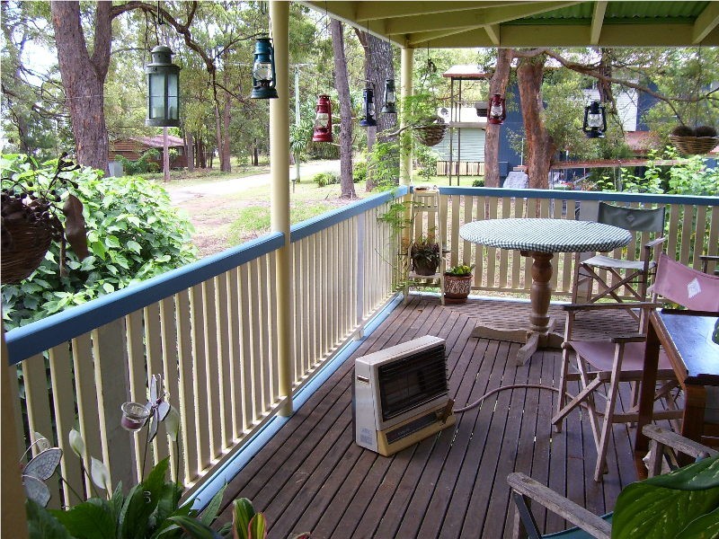 30 Coast Road, Macleay Island QLD 4184