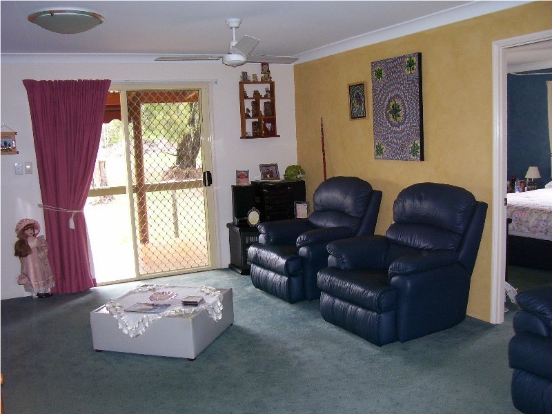 7 Wren Street, Macleay Island QLD 4184