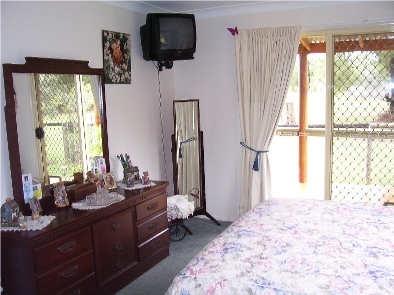7 Wren Street, Macleay Island QLD 4184