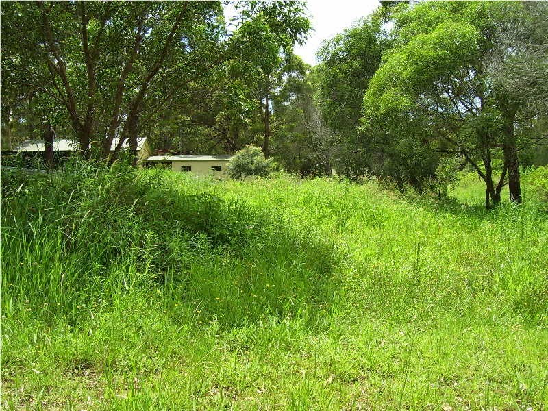4 Brolga Street, Macleay Island QLD 4184