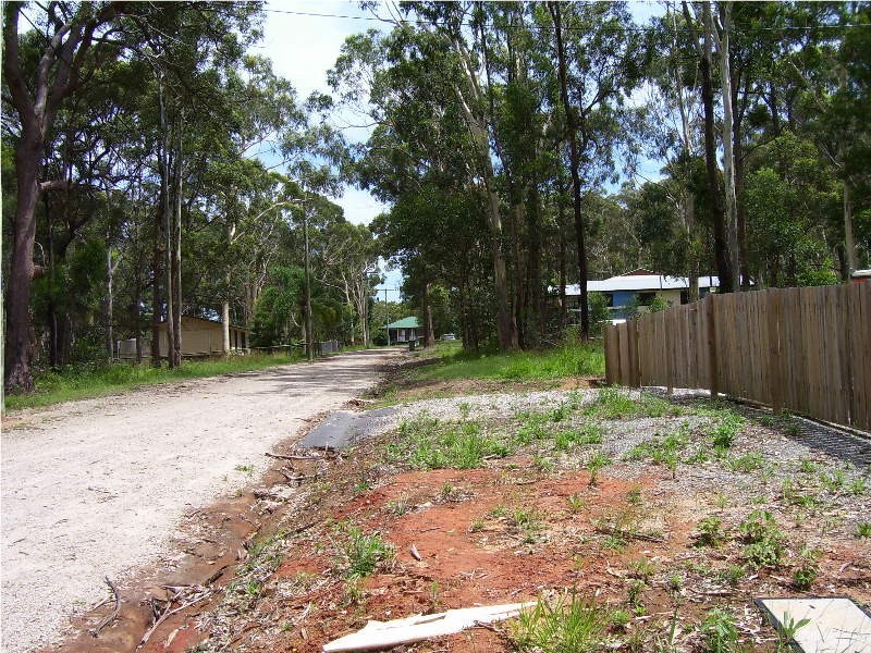 4 Brolga Street, Macleay Island QLD 4184