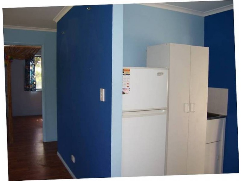 10 Panaroo Street, Macleay Island QLD 4184