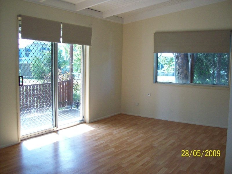 3 Robin Street, Macleay Island QLD 4184