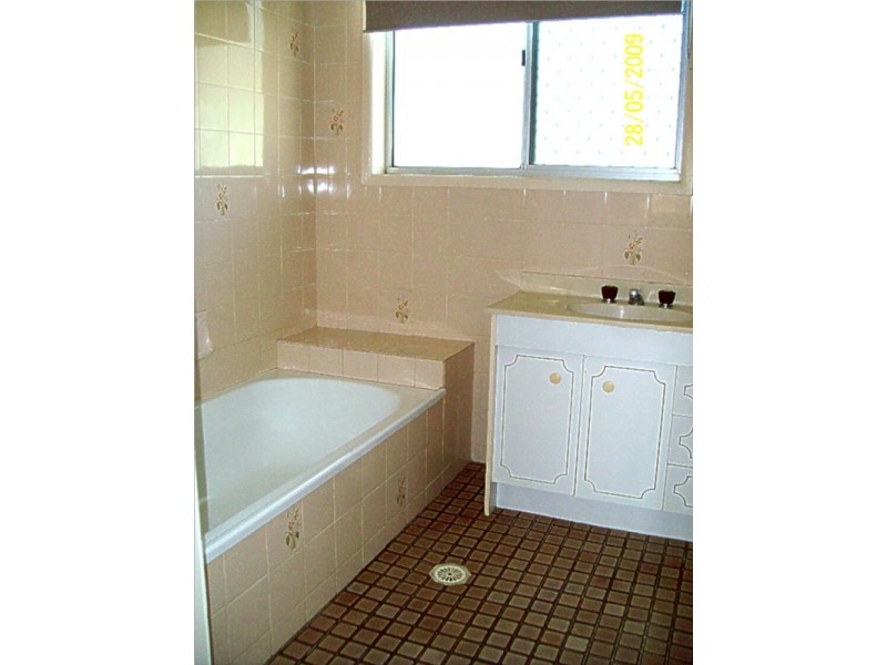 3 Robin Street, Macleay Island QLD 4184