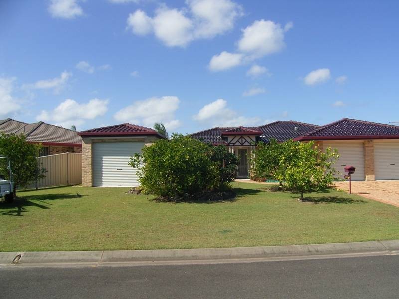 89 Witonga Drive, Yamba NSW 2464