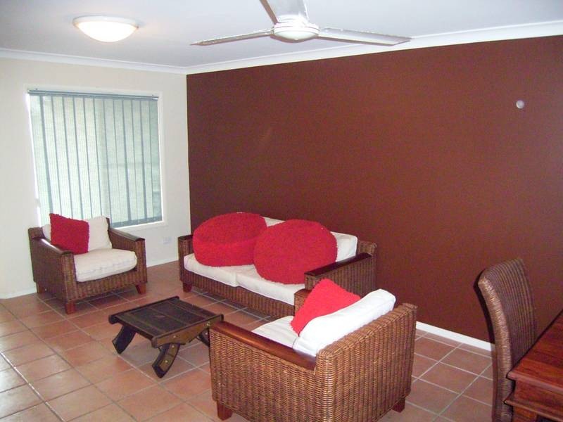 9/6-8 Beachside Way, Yamba NSW 2464