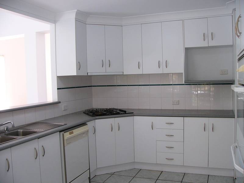 73 Lakes Boulevarde, Wooloweyah NSW 2464