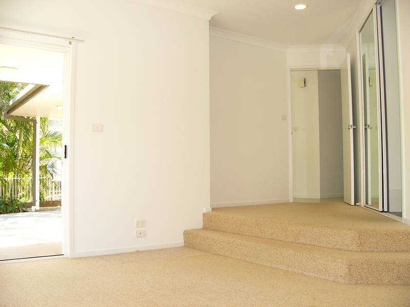 73 Lakes Boulevarde, Wooloweyah NSW 2464