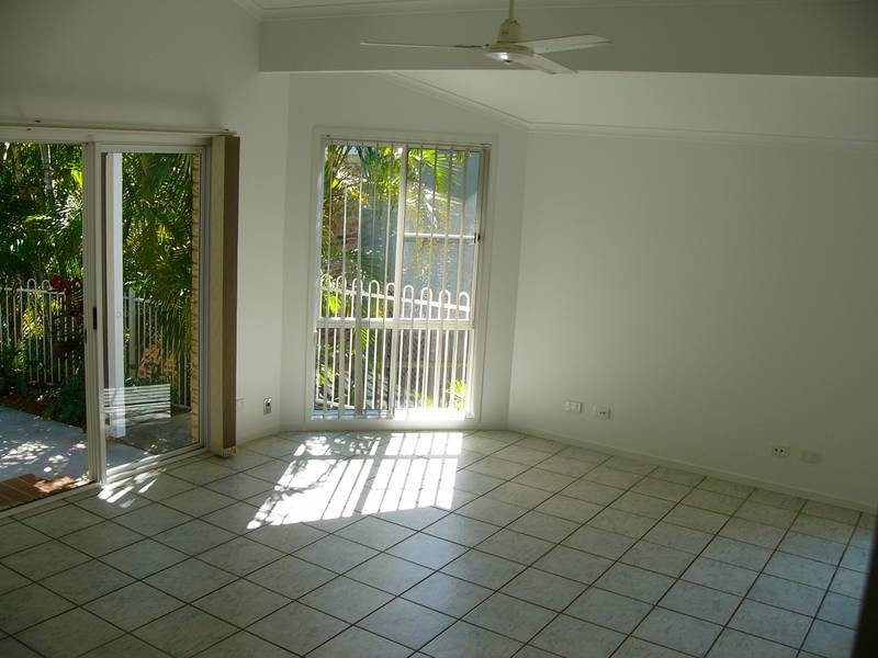 73 Lakes Boulevarde, Wooloweyah NSW 2464