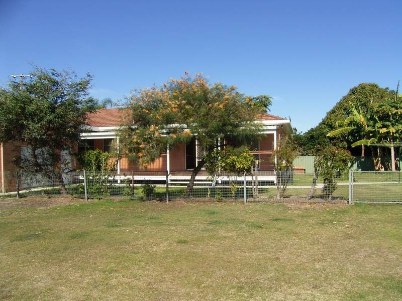 65 Shores Drive, Yamba NSW 2464