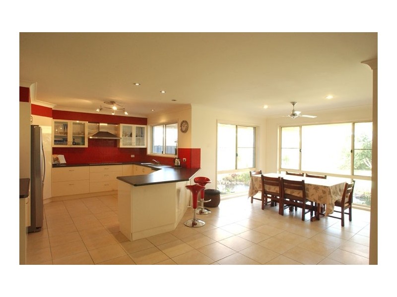 10 Orion Drive, Yamba NSW 2464