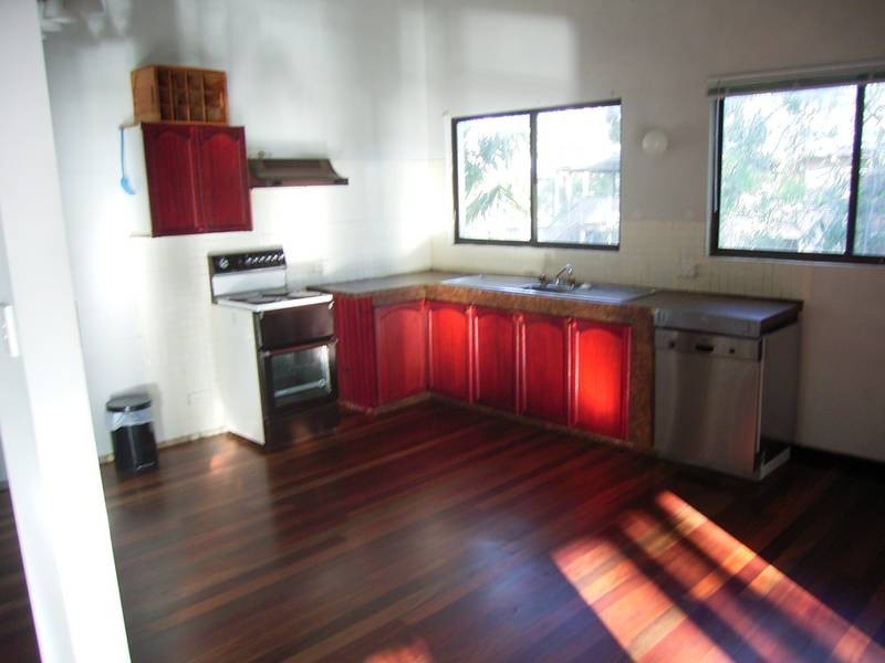 183 Lakes Boulevarde, Wooloweyah NSW 2464