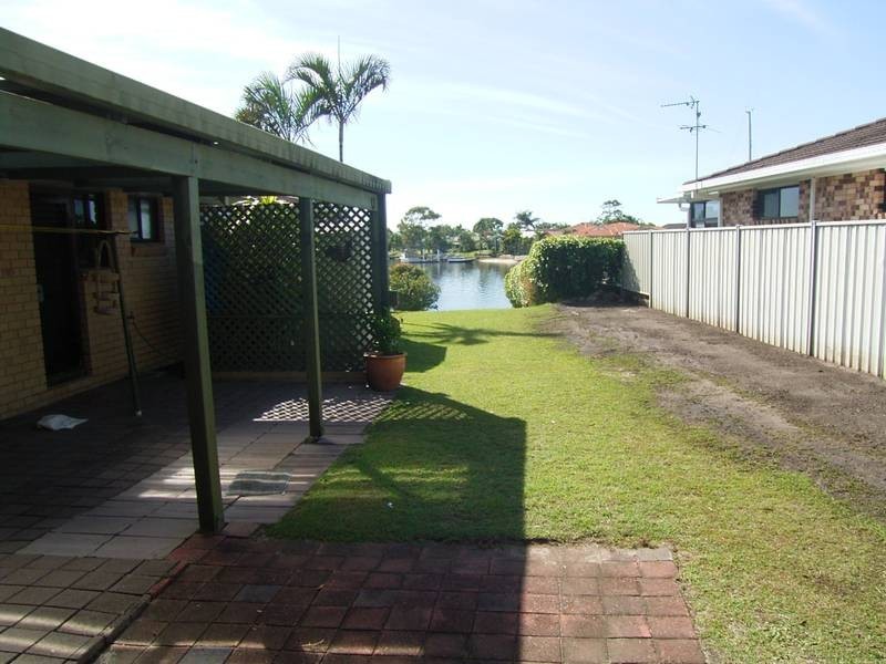 48 Acacia Circuit, Yamba NSW 2464