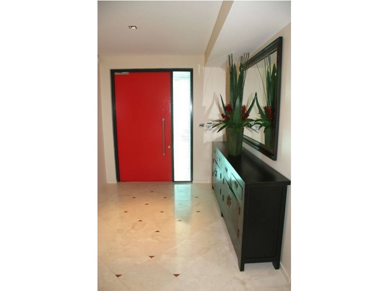 8 Pacific Parade, Yamba NSW 2464