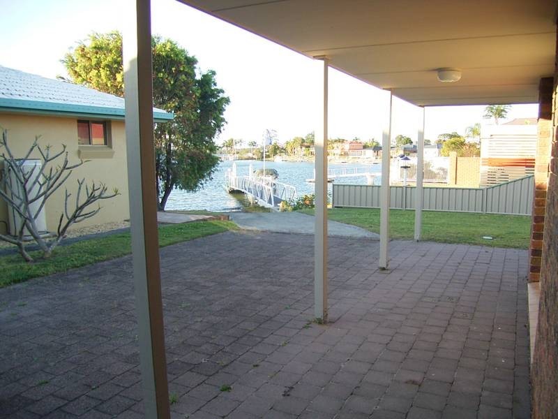 14 Mariners Way, Yamba NSW 2464