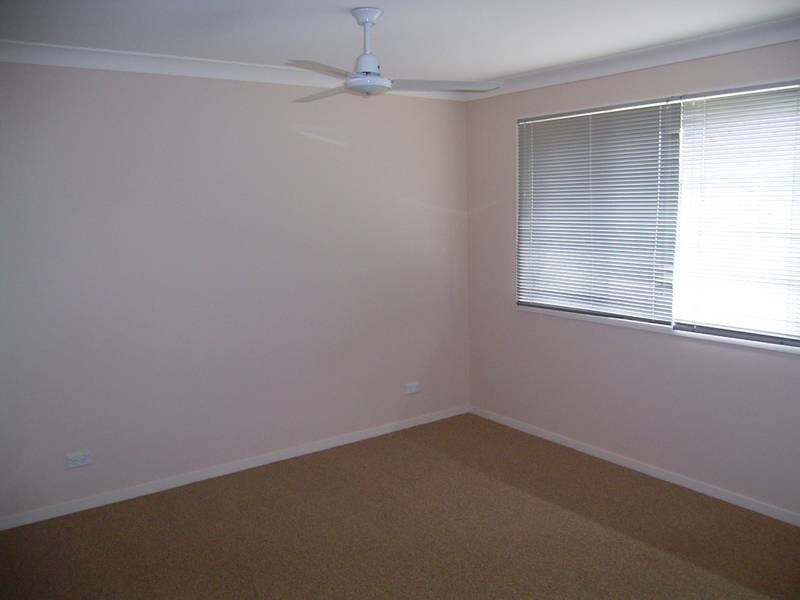 4 Bayview Drive, Yamba NSW 2464