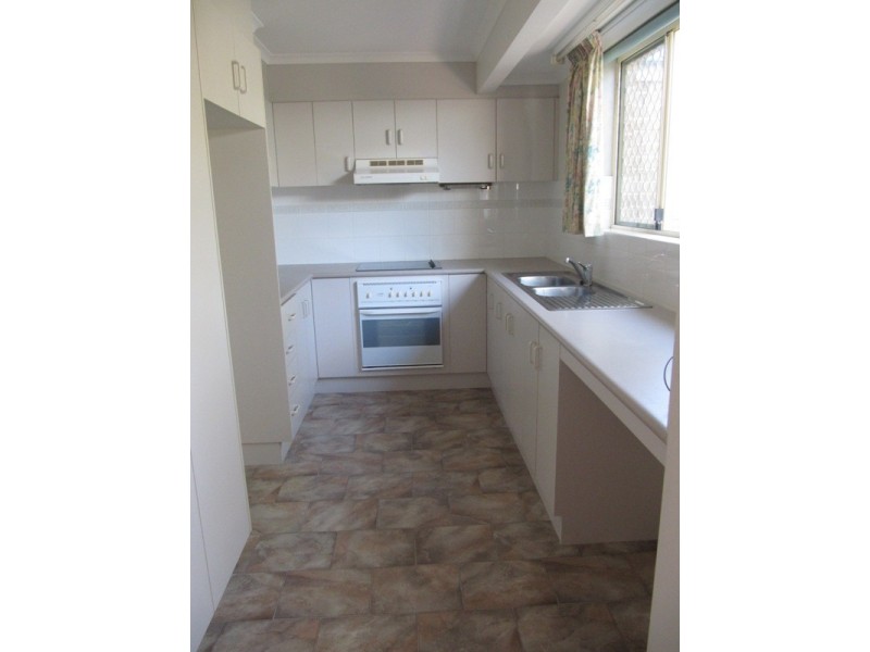 8/17 Beach Street, Yamba NSW 2464