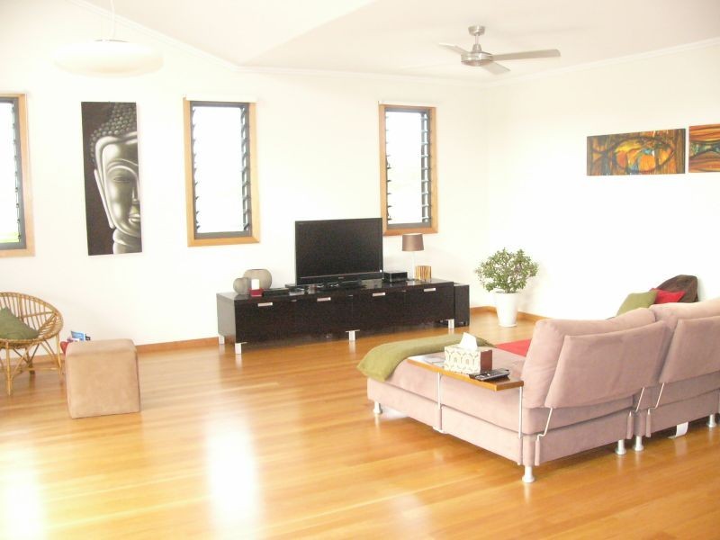 1/8 Coquette Close, Yamba NSW 2464