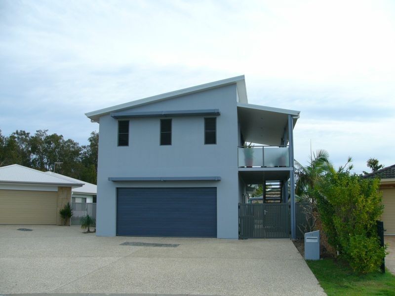 1/8 Coquette Close, Yamba NSW 2464