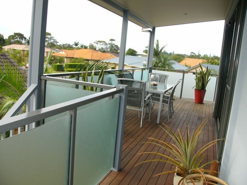 1/8 Coquette Close, Yamba NSW 2464