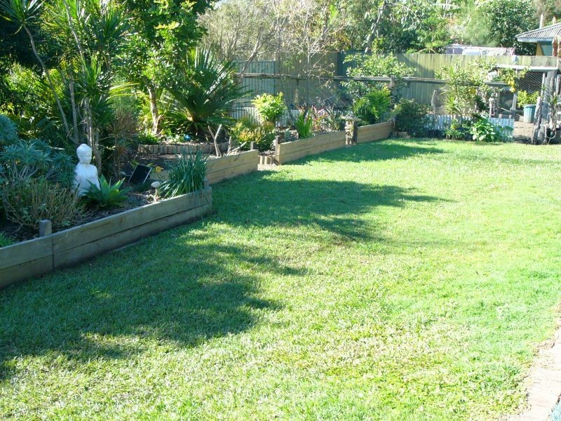 223 Yamba Road, Yamba NSW 2464