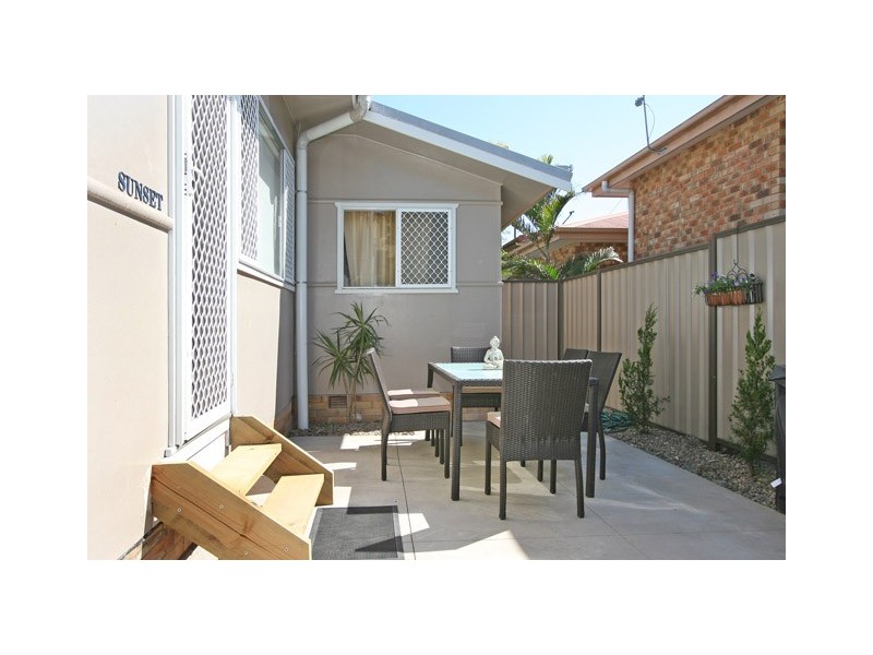 2/3 Harwood Street, Yamba NSW 2464